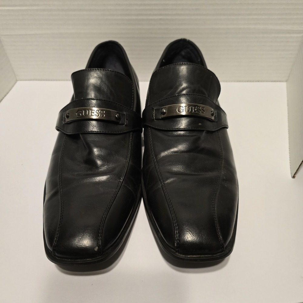 Guess Mens Black Leather Square Toe Loafers Metal Logo Plate Dress Shoes Sz 9.5‎